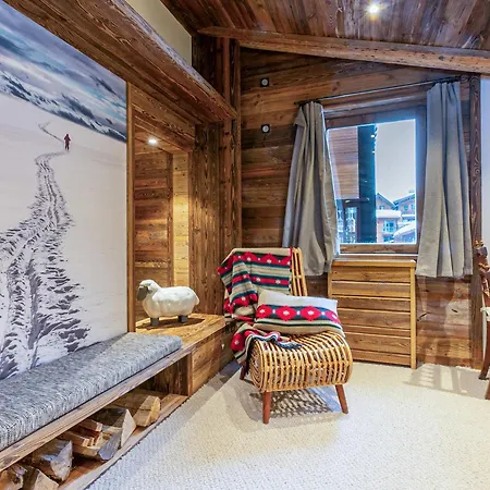 Apartment De Prestige Avec Cheminee Au Centre De Val-d'isere, A Proximite Des Pistes Et Commerces - Fr-1-694-205 Val-d'Isere